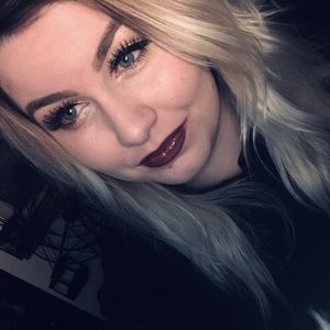 Meet your Posher, Jonelle